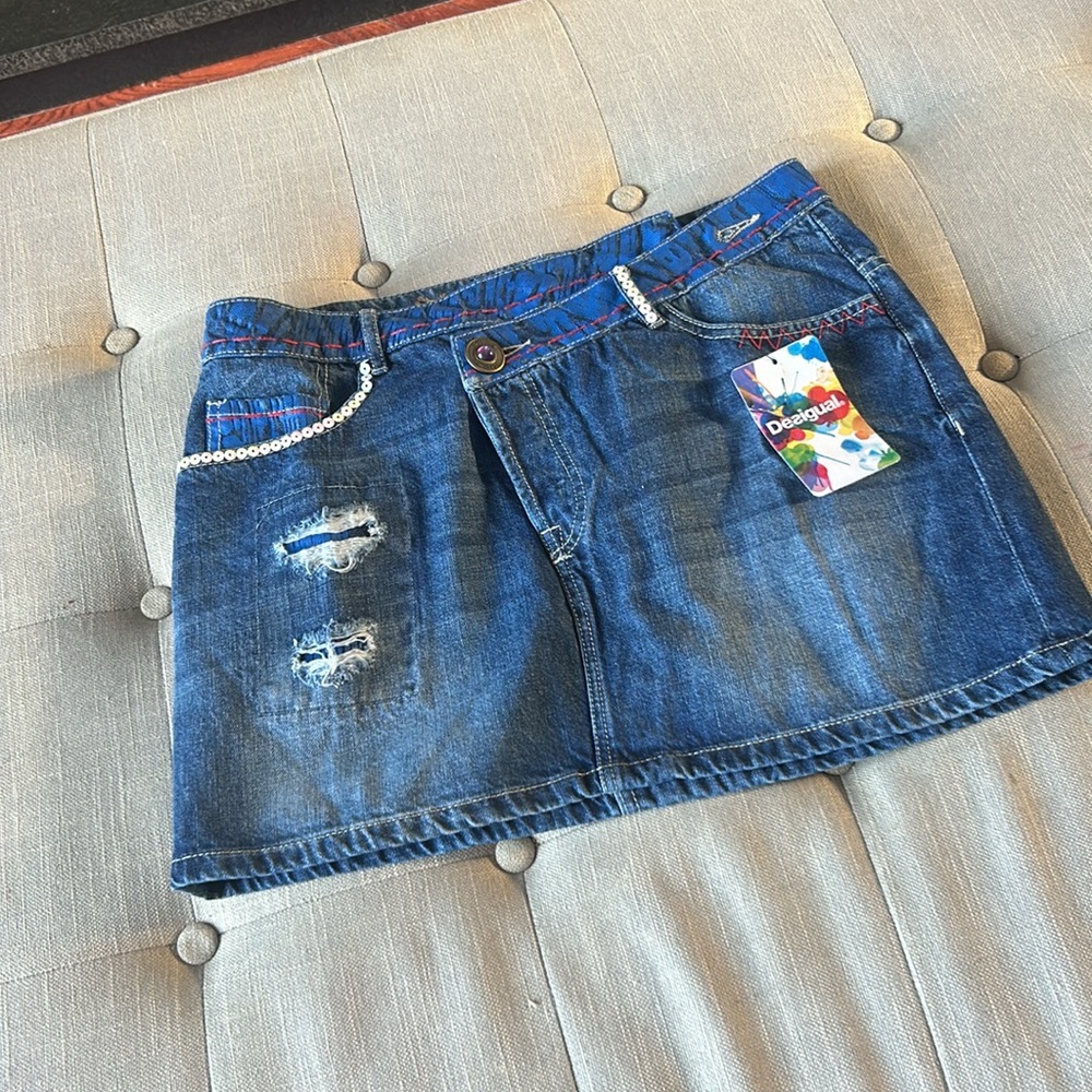 NWT Desigual‎ Criss Cross Denim Skirt with Embellishments Size 38 - Picture 2 of 7